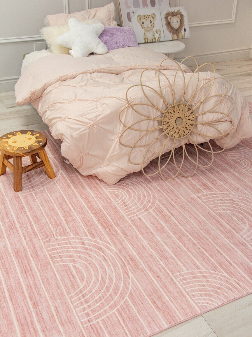 Daisy:1101 Pink Area Rug