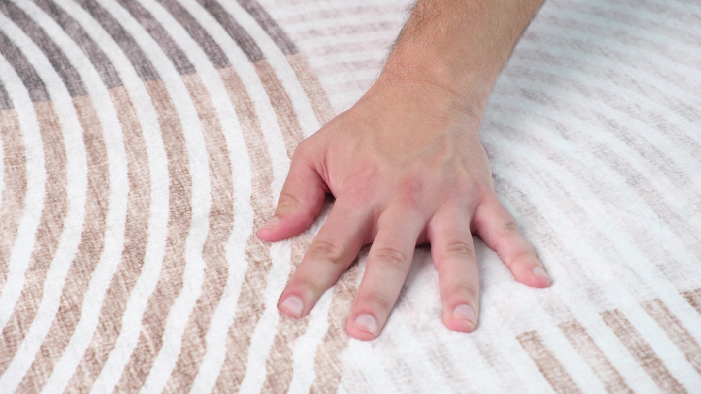 Europa:8250 Beige Area Rug