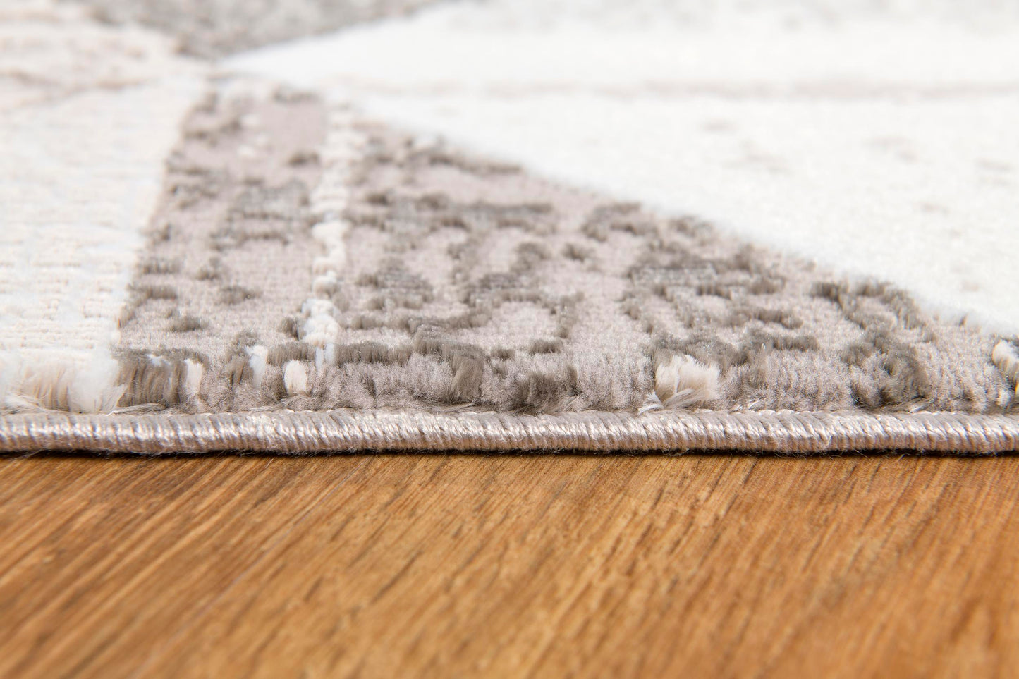Modus:1128 Grey Area Rug