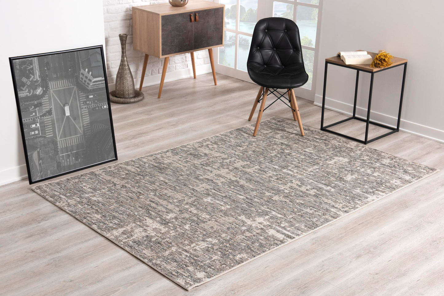 Velit:2081 Ivory Area Rug