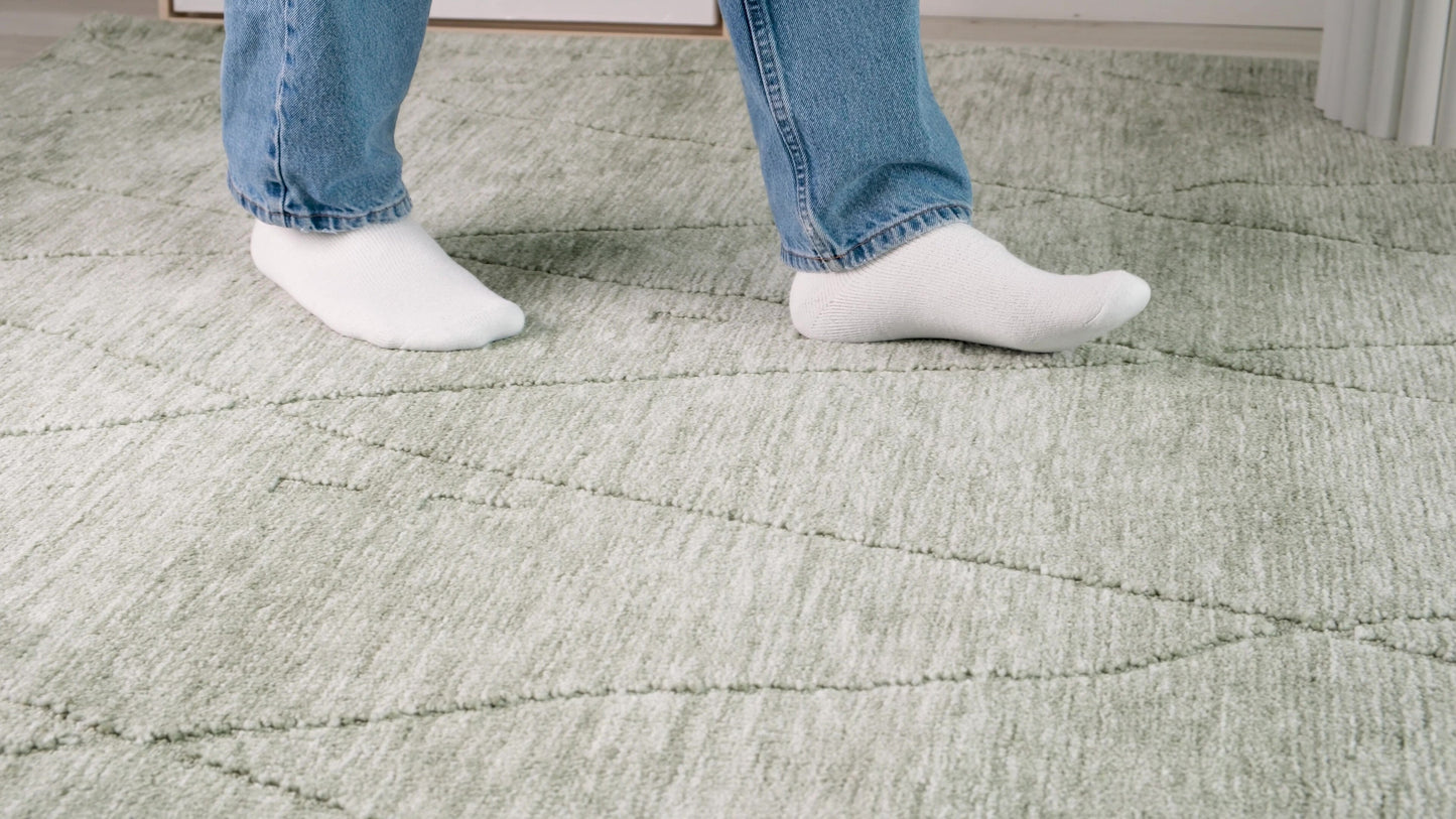 Super Soft:SS White Area Rug