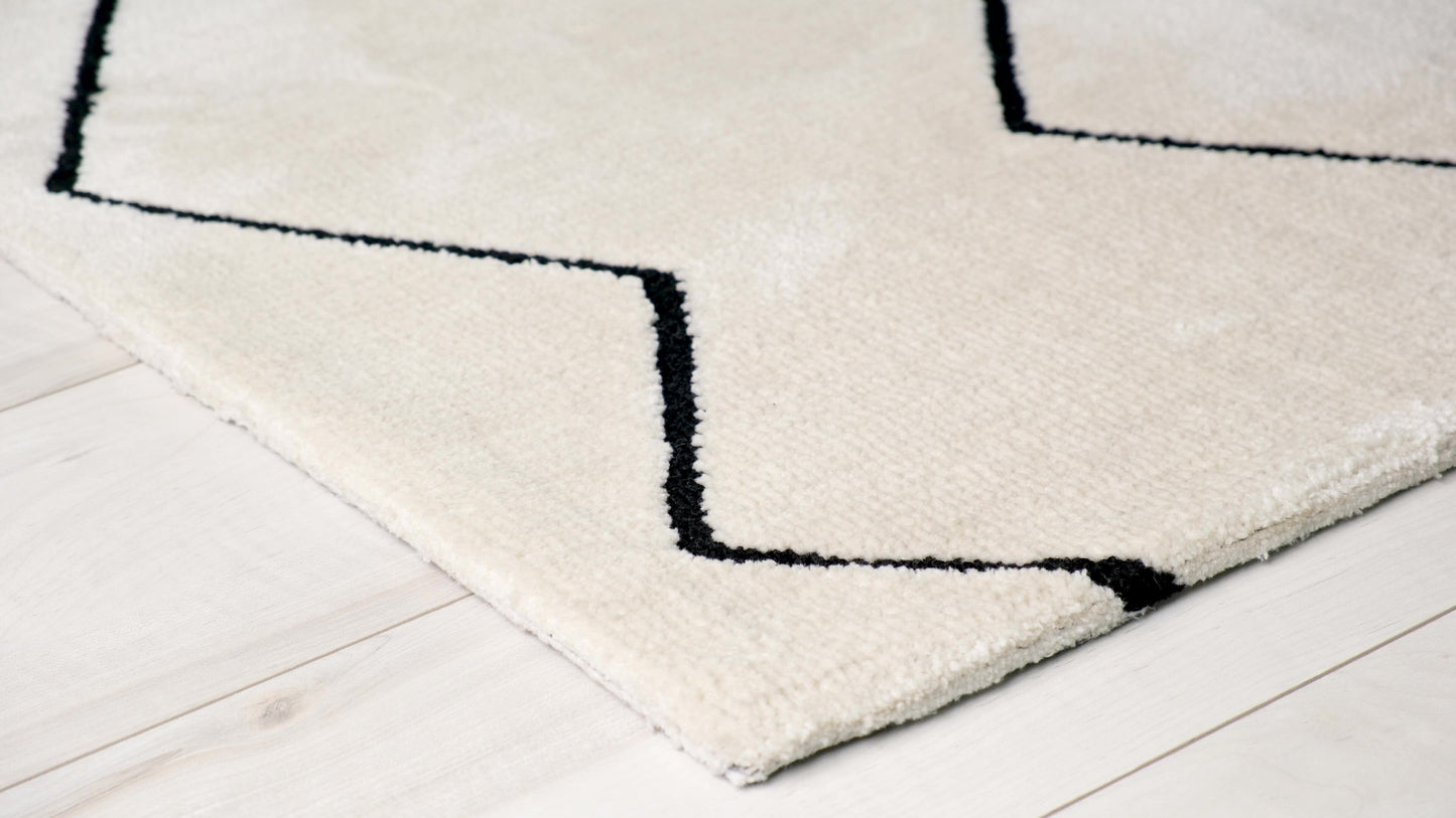 Super Soft:SS White Area Rug