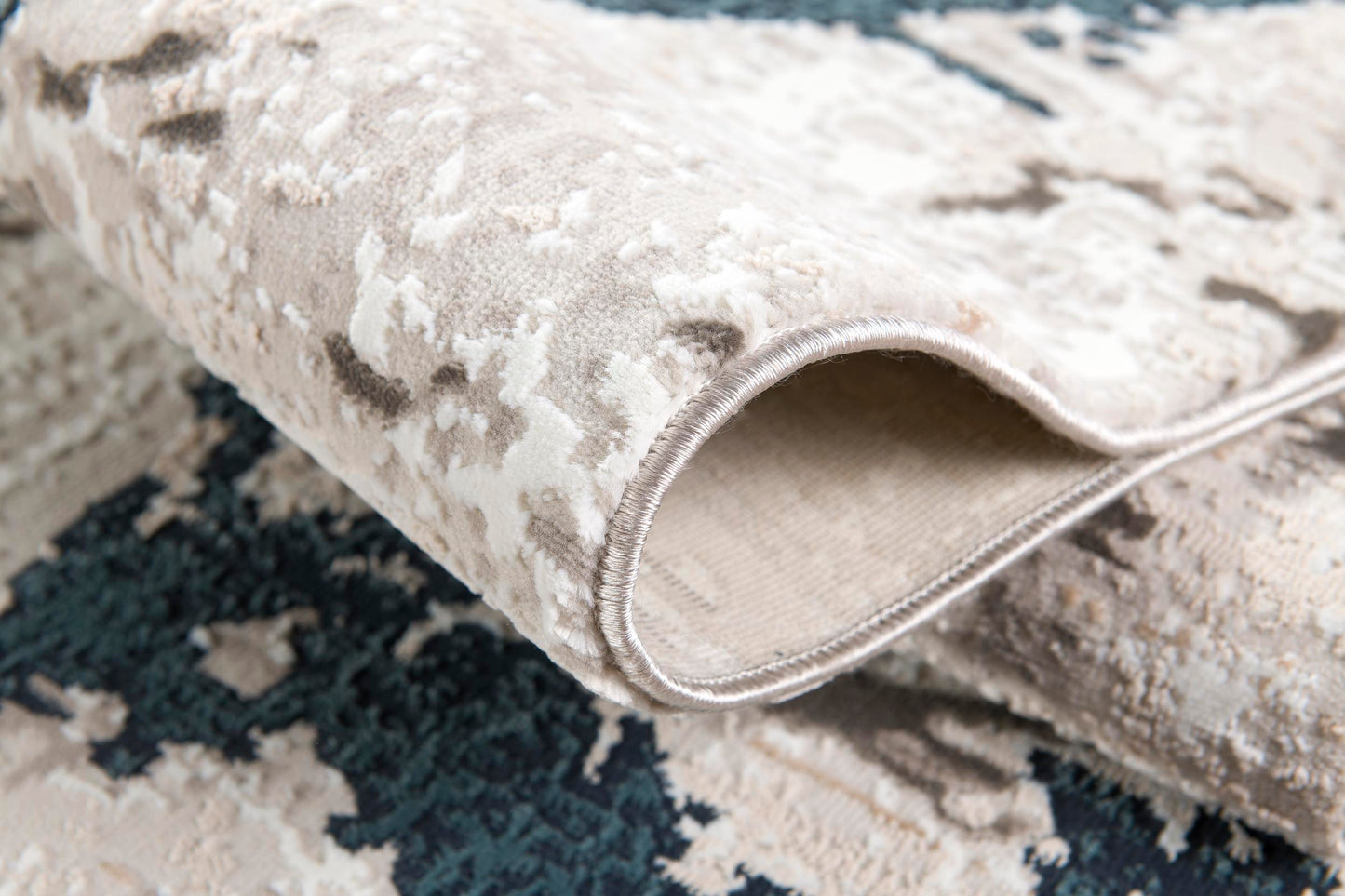 Modus:1104 Navy Area Rug