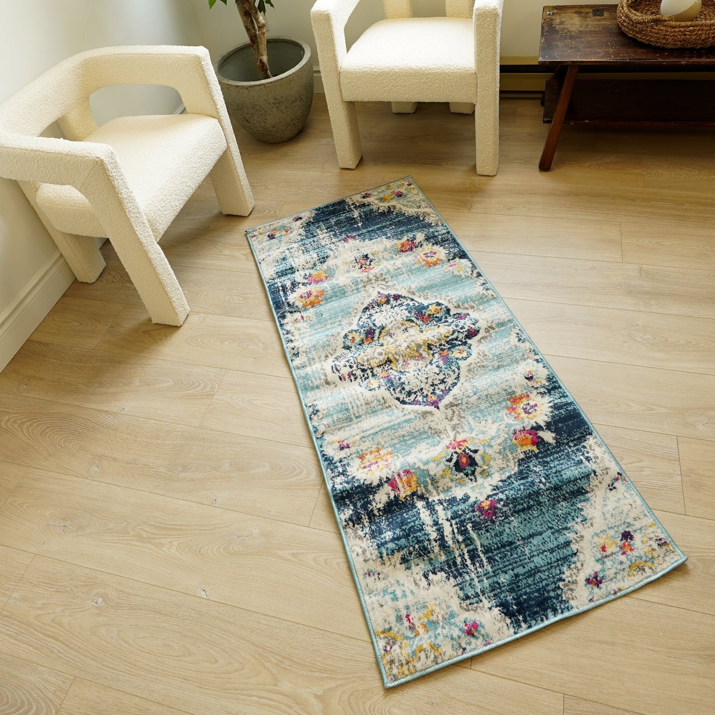 Splash:2898 Blue Area Rug