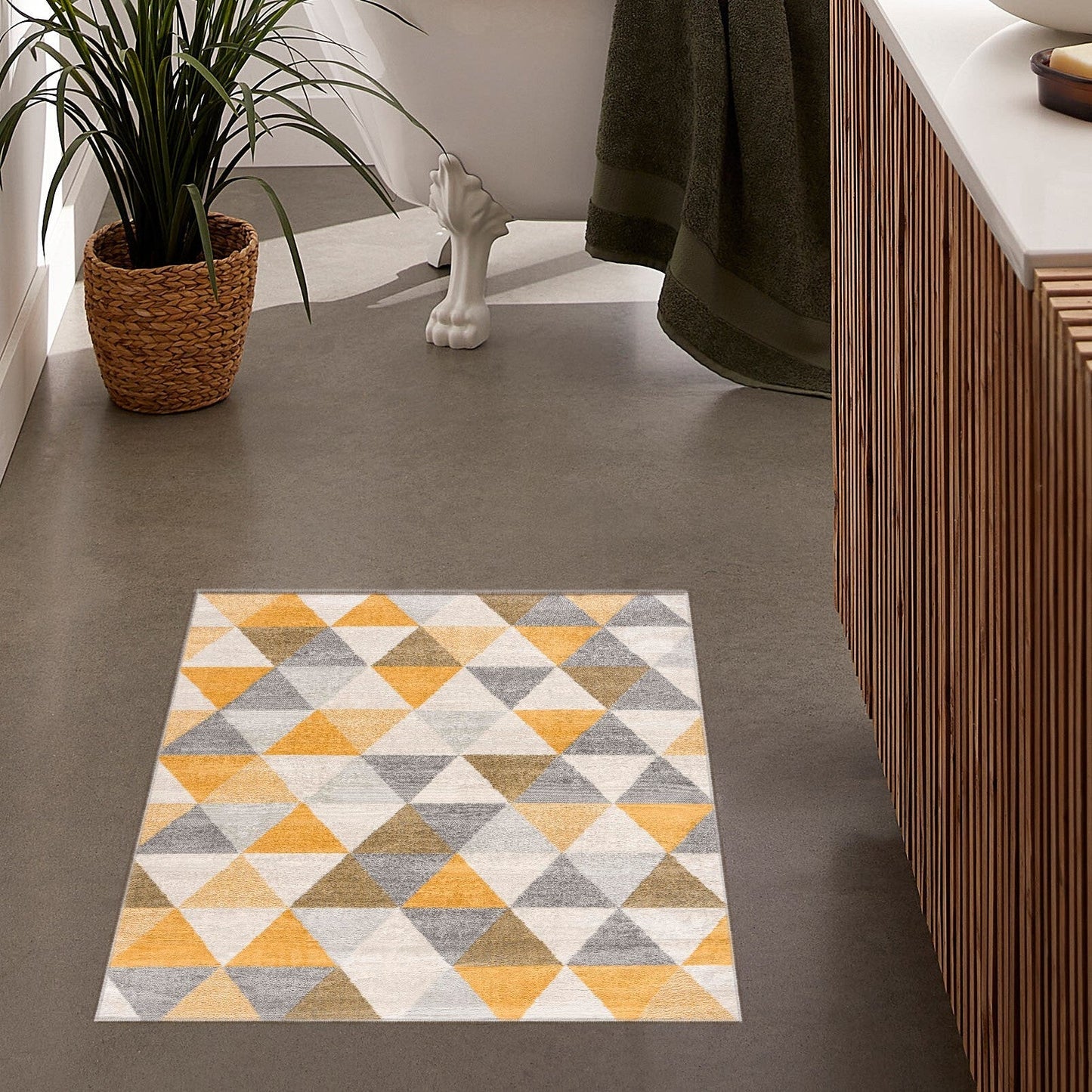 Splash:2900 Yellow Area Rug