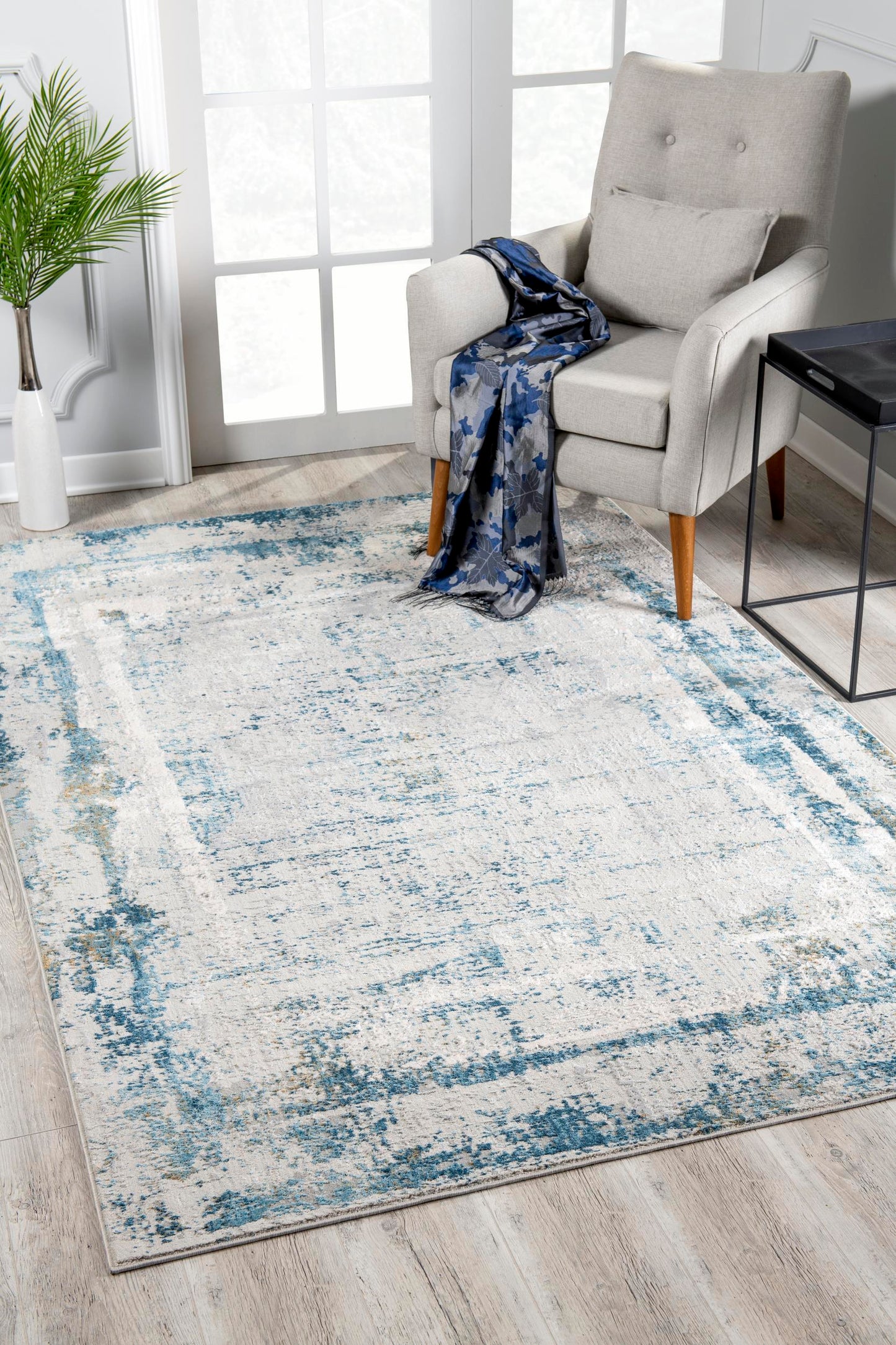 Stella:1094 Cream Blue Area Rug